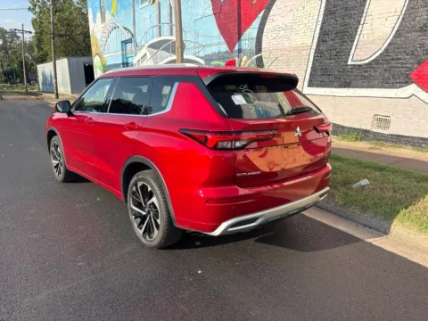 More photos of 2022 Mitsubishi Outlander SEL at D3 Auto Sales - Des Arc, AR, AR