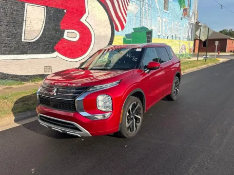 Photos of 2022 Mitsubishi Outlander SEL for sale in Des Arc, AR at D3 Auto Sales - Des Arc, AR