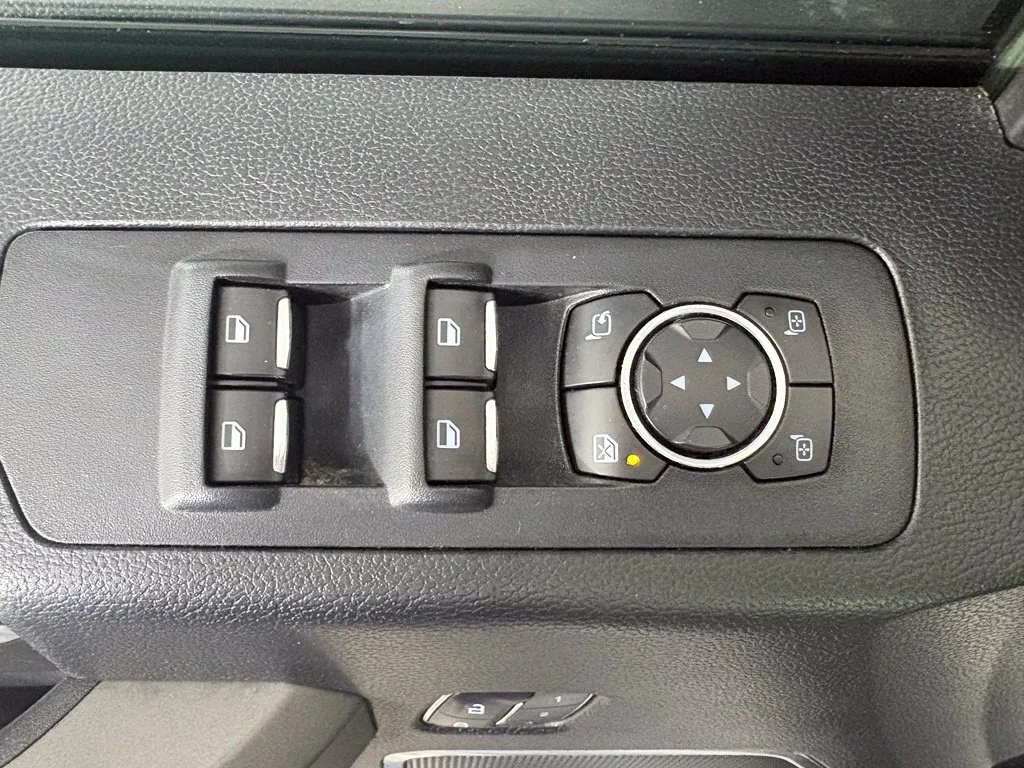 Ford F-150 photo 15
