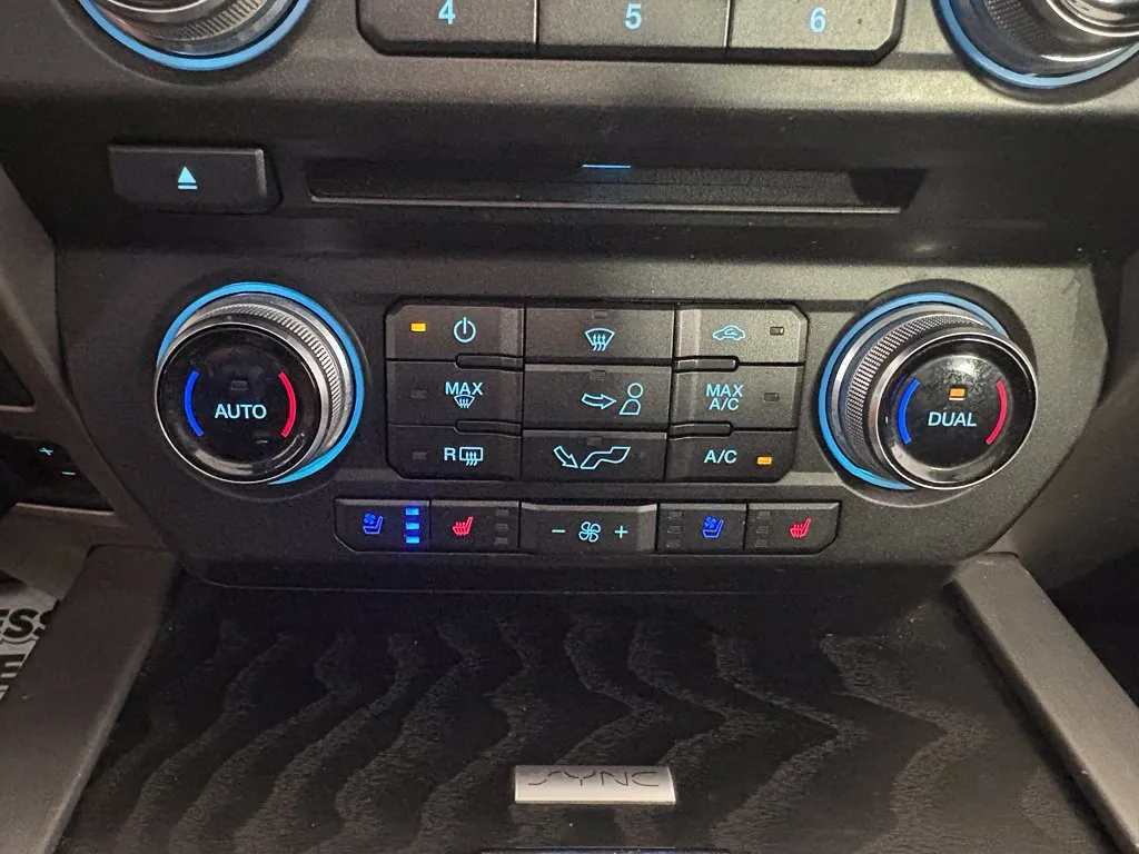 Ford F-150 photo 31