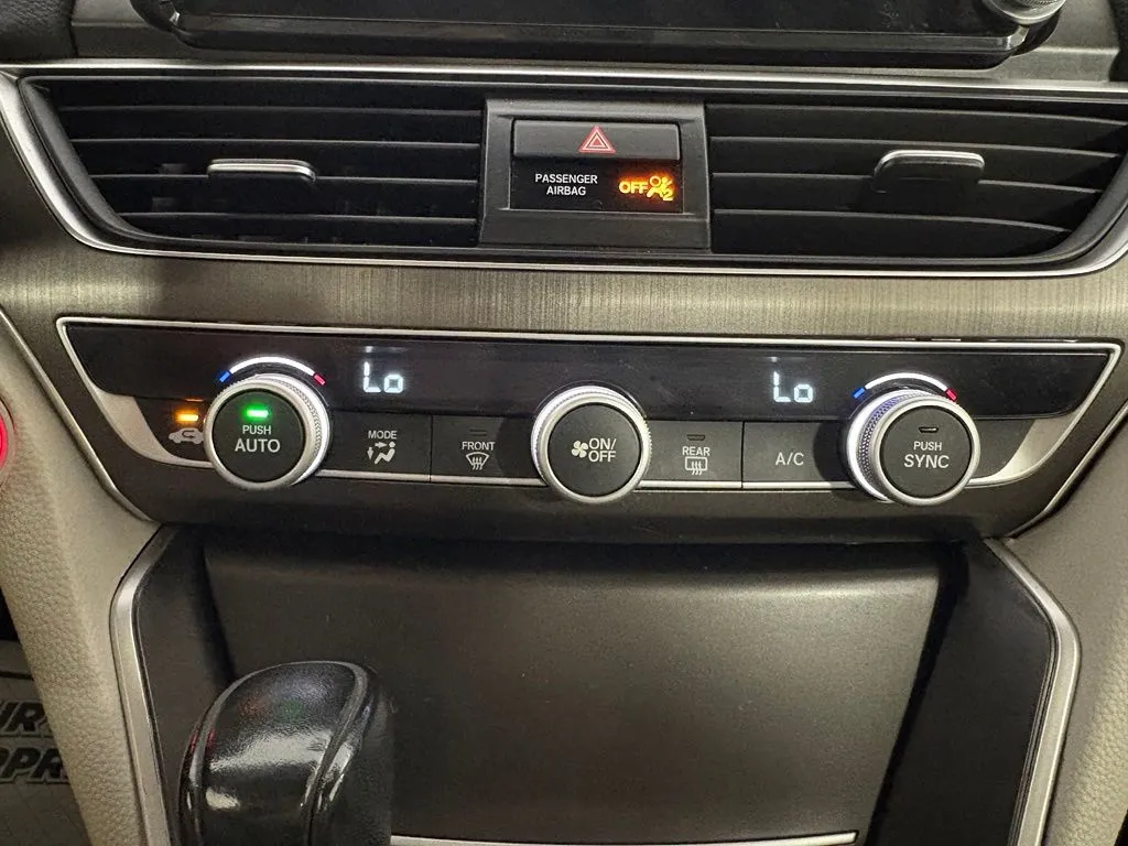 Honda Accord photo 22