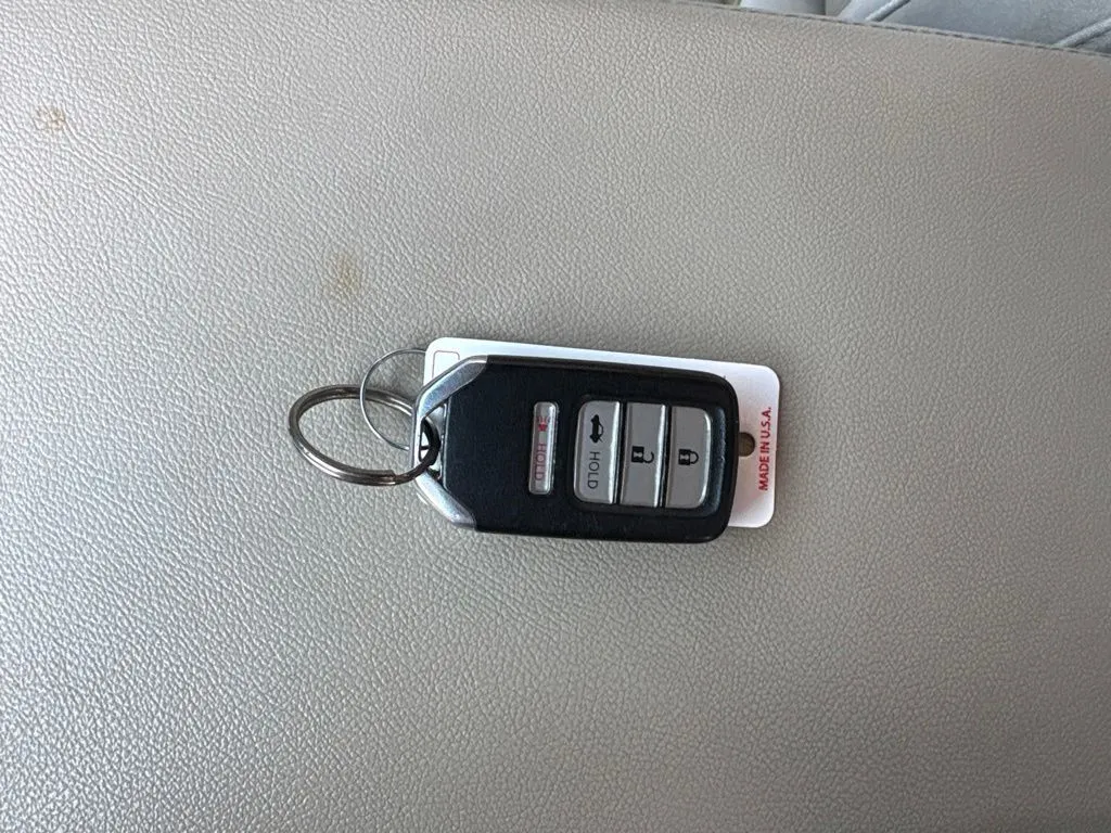 Honda Accord photo 42