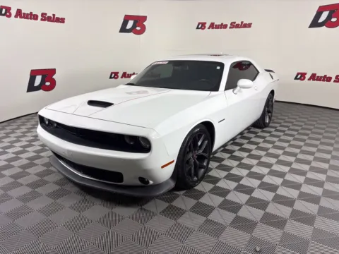 Photos of 2022 Dodge Challenger R/T for sale in Des Arc, AR at D3 Auto Sales - Des Arc, AR