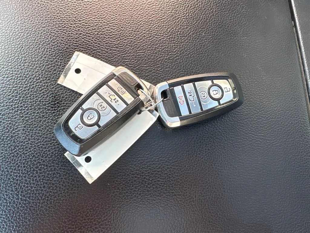 Ford F350SD photo 57