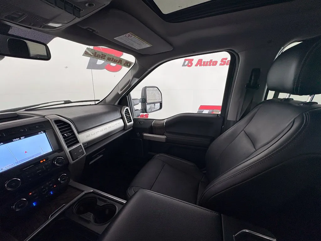 Ford F350SD photo 36