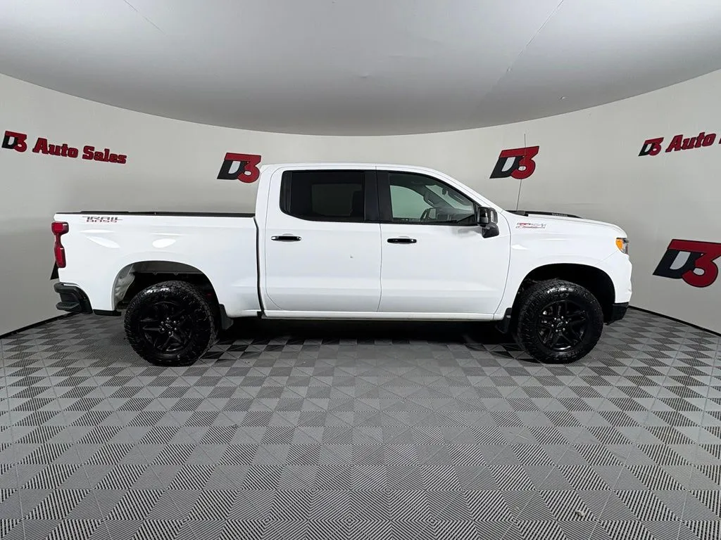 Chevrolet Silverado photo 7