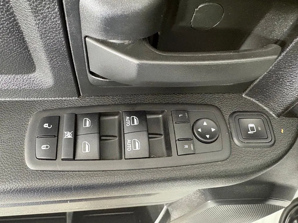 Ram 2500 photo 15