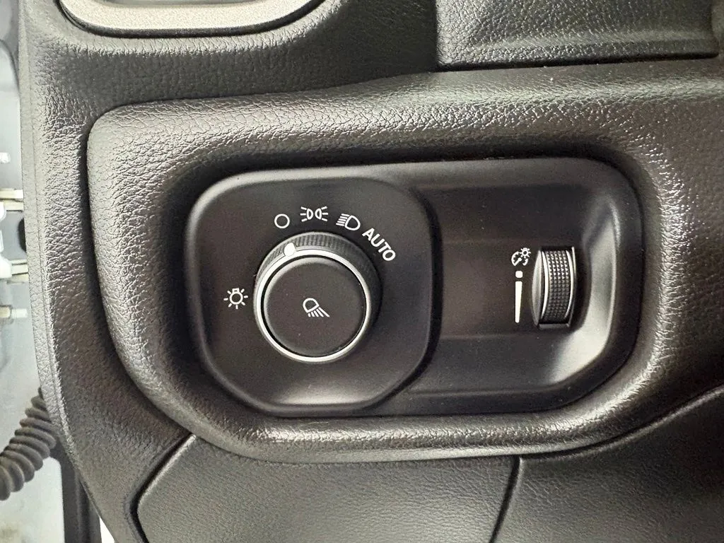Ram 2500 photo 16