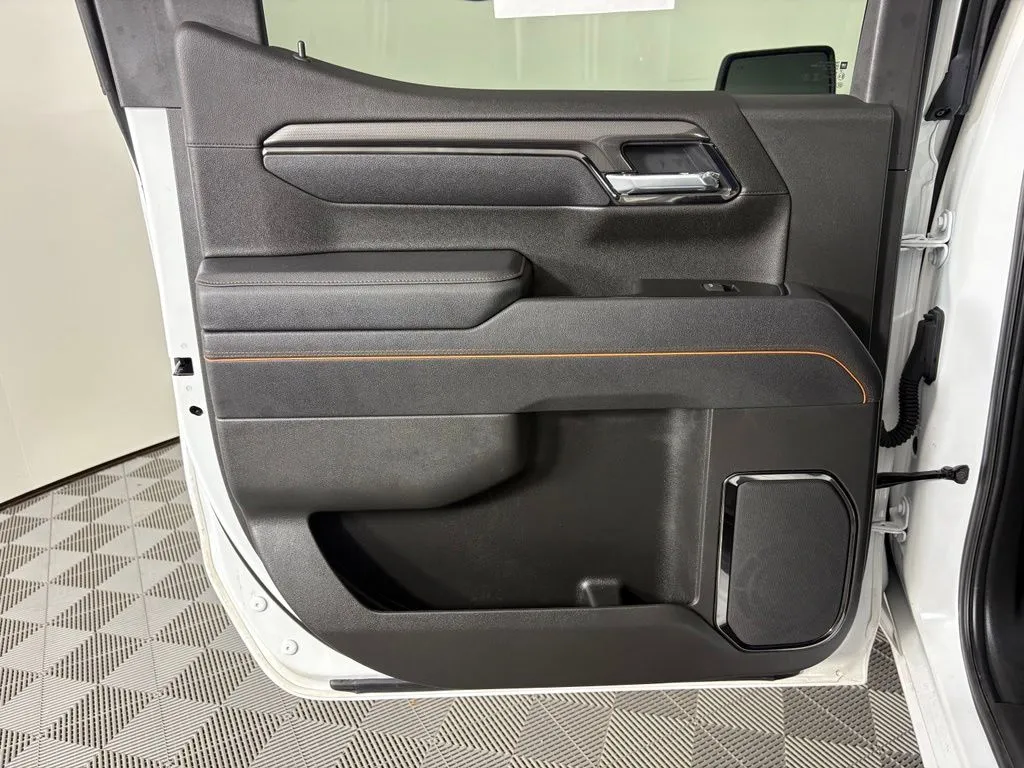 GMC Sierra photo 42