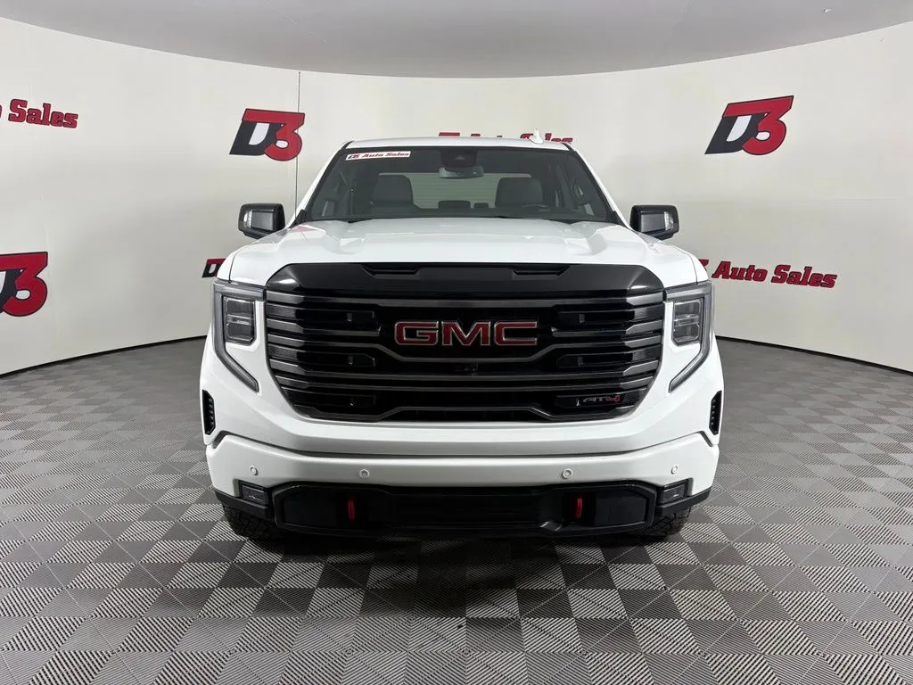 GMC Sierra photo 9