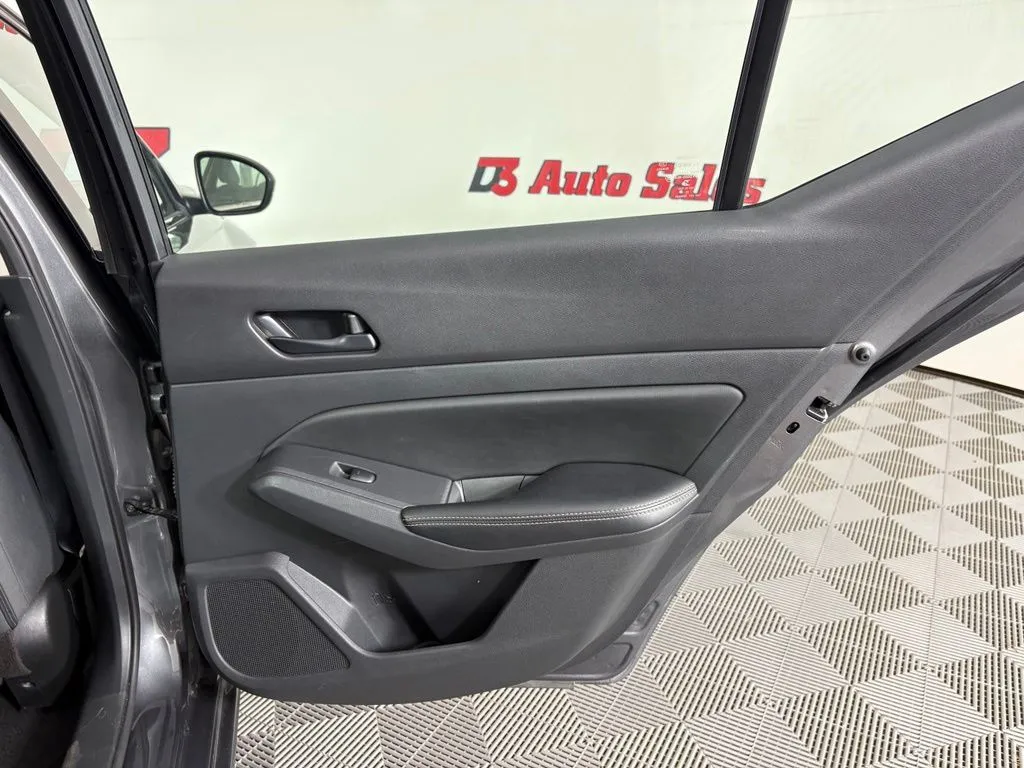 Nissan Altima photo 39