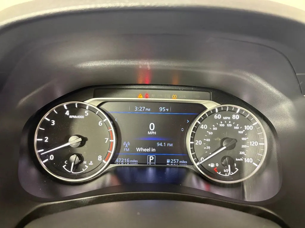 Nissan Altima photo 19