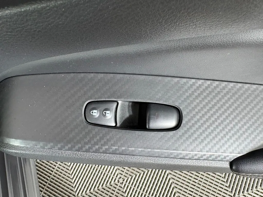 Nissan Altima photo 32