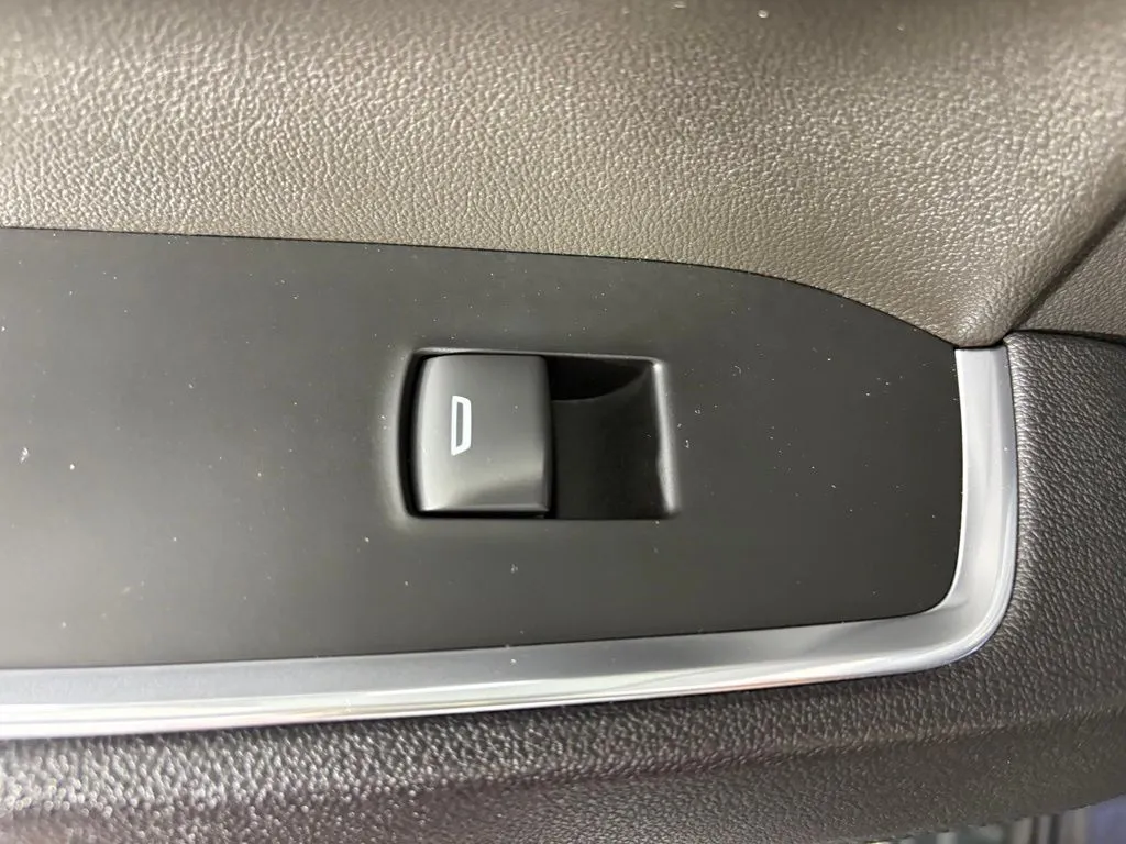 Chevrolet Silverado photo 45