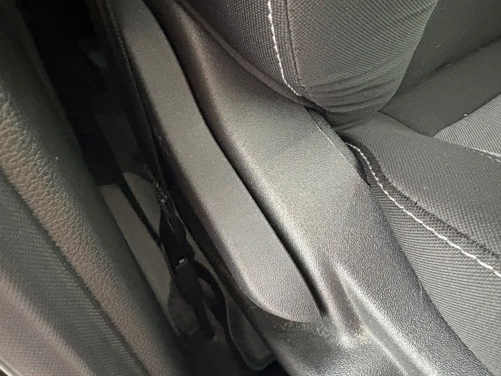Ford Escape photo 31