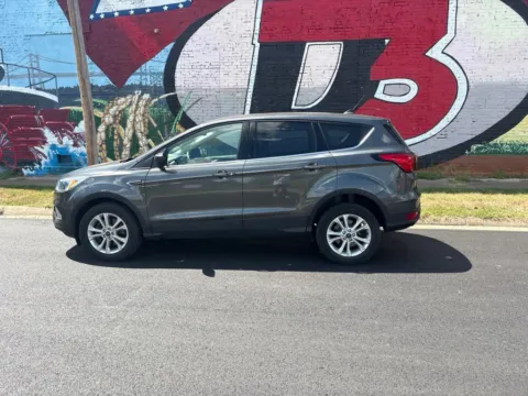 Another view of 2019 Ford Escape SE for sale in Des Arc, AR at D3 Auto Sales - Des Arc, AR