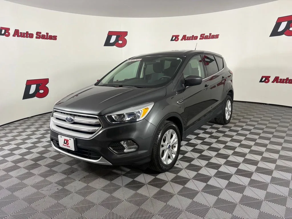 Gray 2019 Ford Escape SE for sale in Des Arc, AR