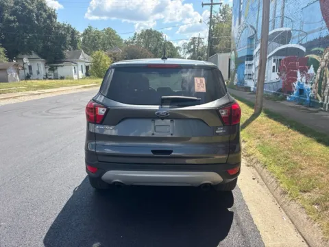 More photos of 2019 Ford Escape SE at D3 Auto Sales - Des Arc, AR, AR