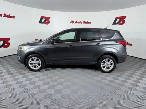 Another view of 2019 Ford Escape SE for sale in Des Arc, AR at D3 Auto Sales - Des Arc, AR