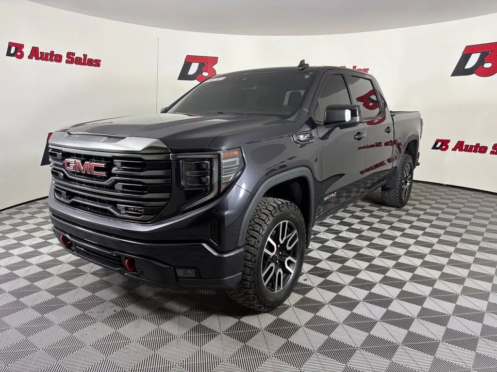 Used 2022 GMC Sierra 1500 AT4 with VIN 3GTUUEET3NG557865 for sale in Little Rock