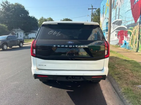 More photos of 2025 Ford Expedition Active at D3 Auto Sales - Des Arc, AR, AR