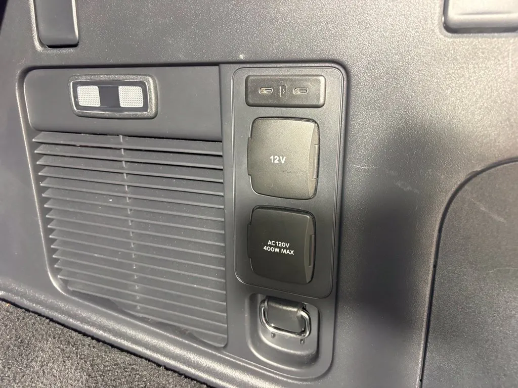 Ford Expedition photo 53