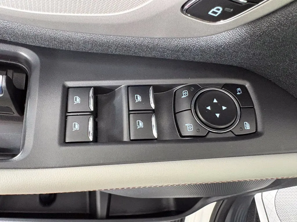 Ford Expedition photo 15