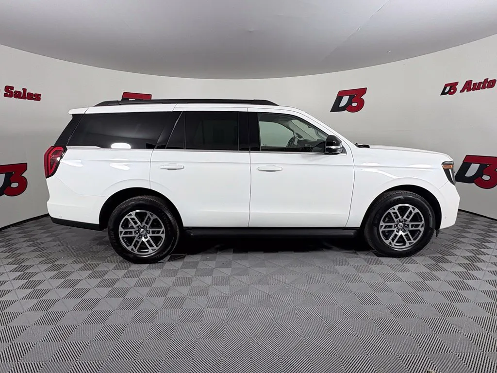 Ford Expedition photo 7