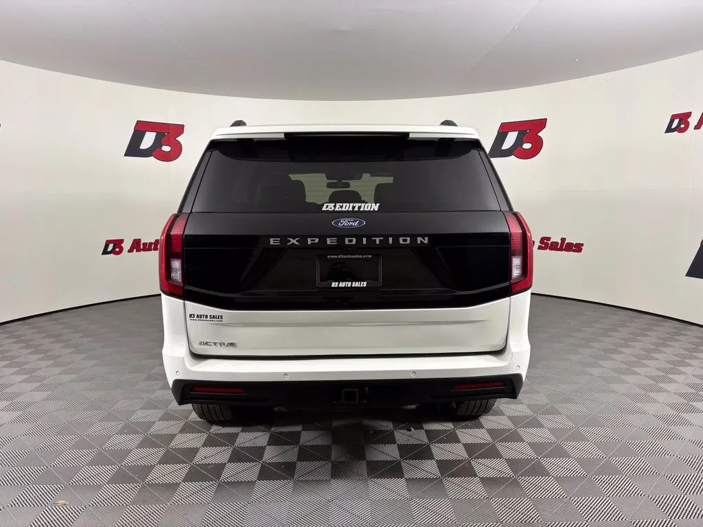 Ford Expedition photo 5