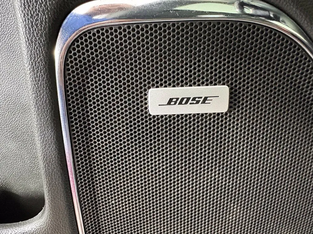 GMC Sierra photo 15