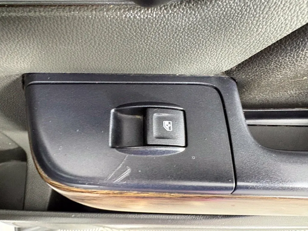 GMC Sierra photo 37