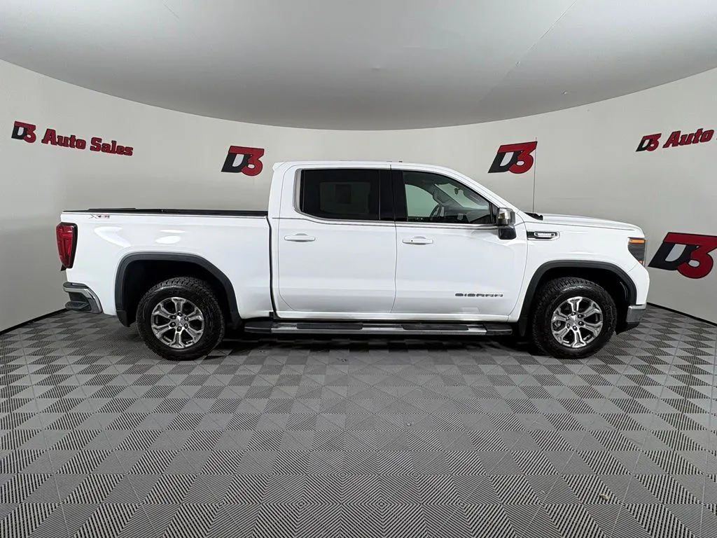 GMC Sierra photo 7
