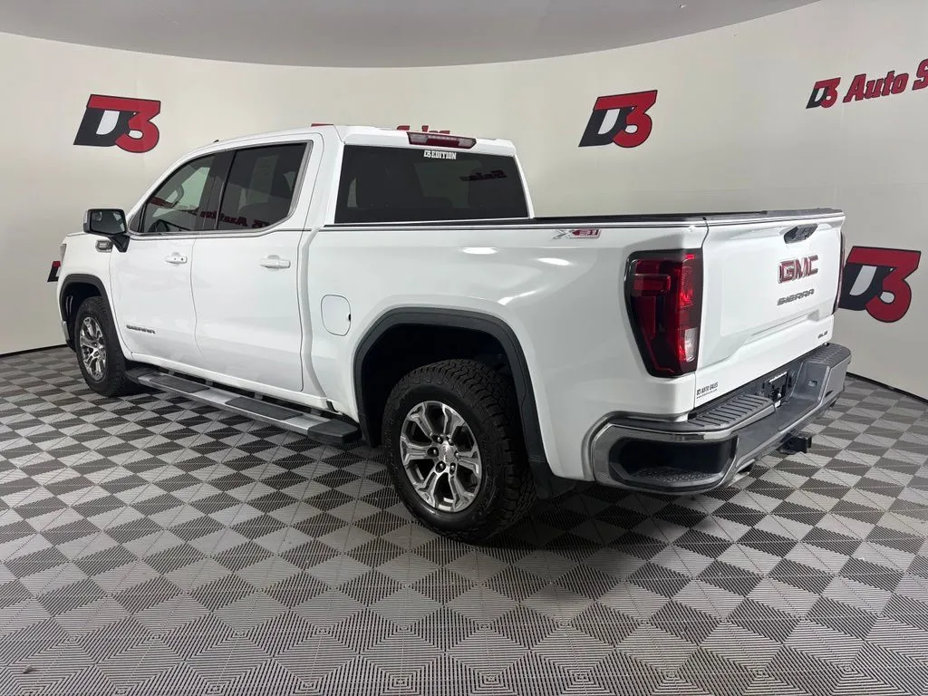 GMC Sierra photo 4