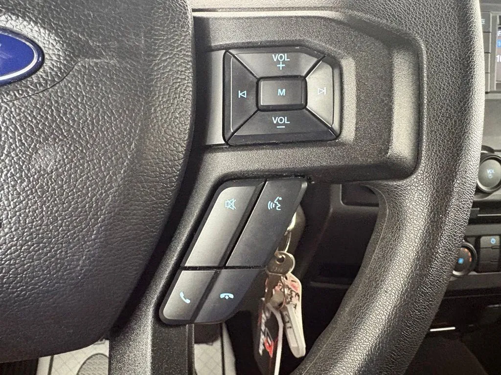 Ford F-150 photo 21