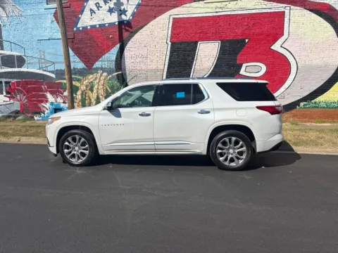 Another view of 2019 Chevrolet Traverse Premier for sale in Des Arc, AR at D3 Auto Sales - Des Arc, AR