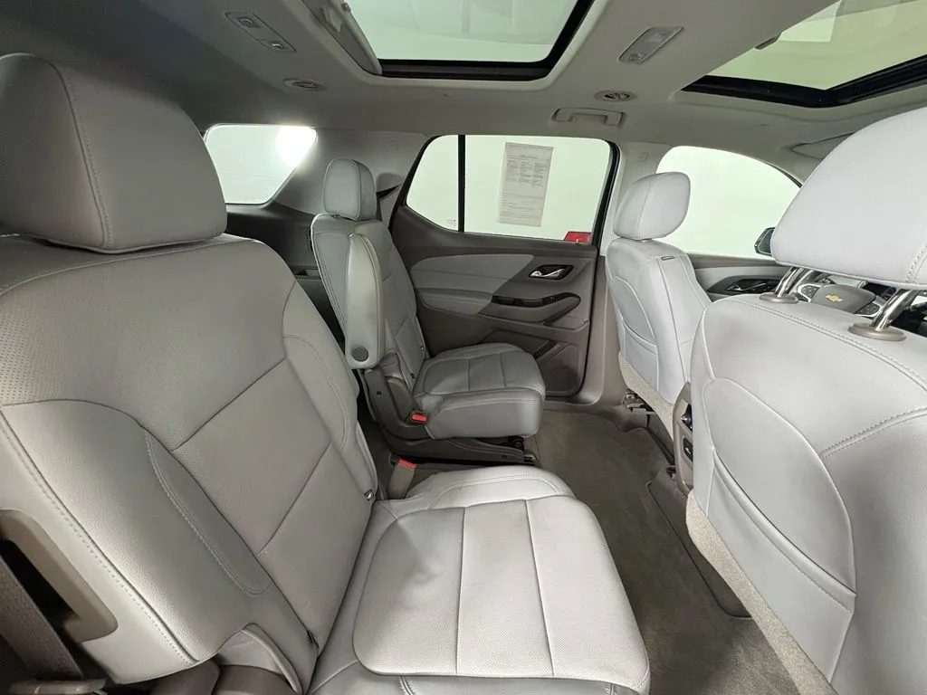Chevrolet Traverse photo 47