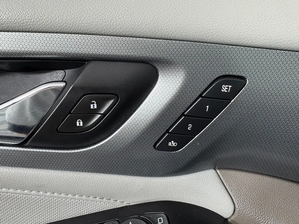 Chevrolet Traverse photo 13