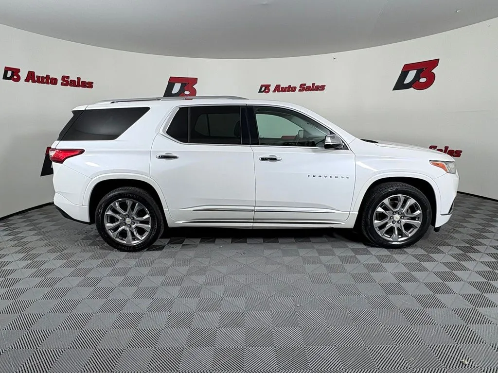 Chevrolet Traverse photo 7