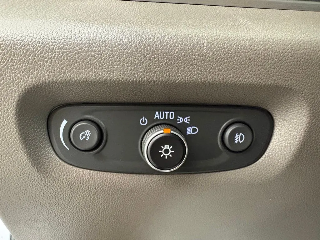 Chevrolet Traverse photo 18
