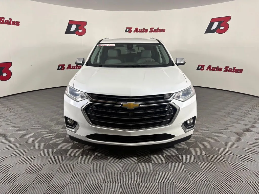 Chevrolet Traverse photo 9