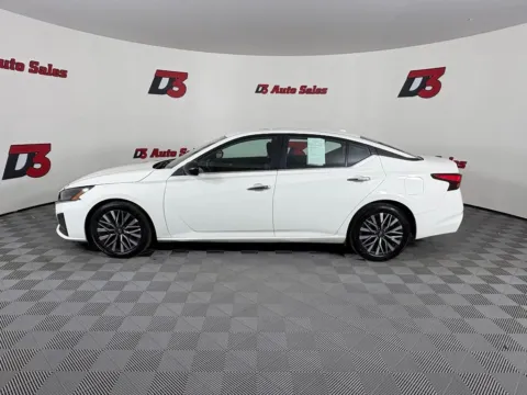 Another view of 2025 Nissan Altima 2.5 SV for sale in Des Arc, AR at D3 Auto Sales - Des Arc, AR