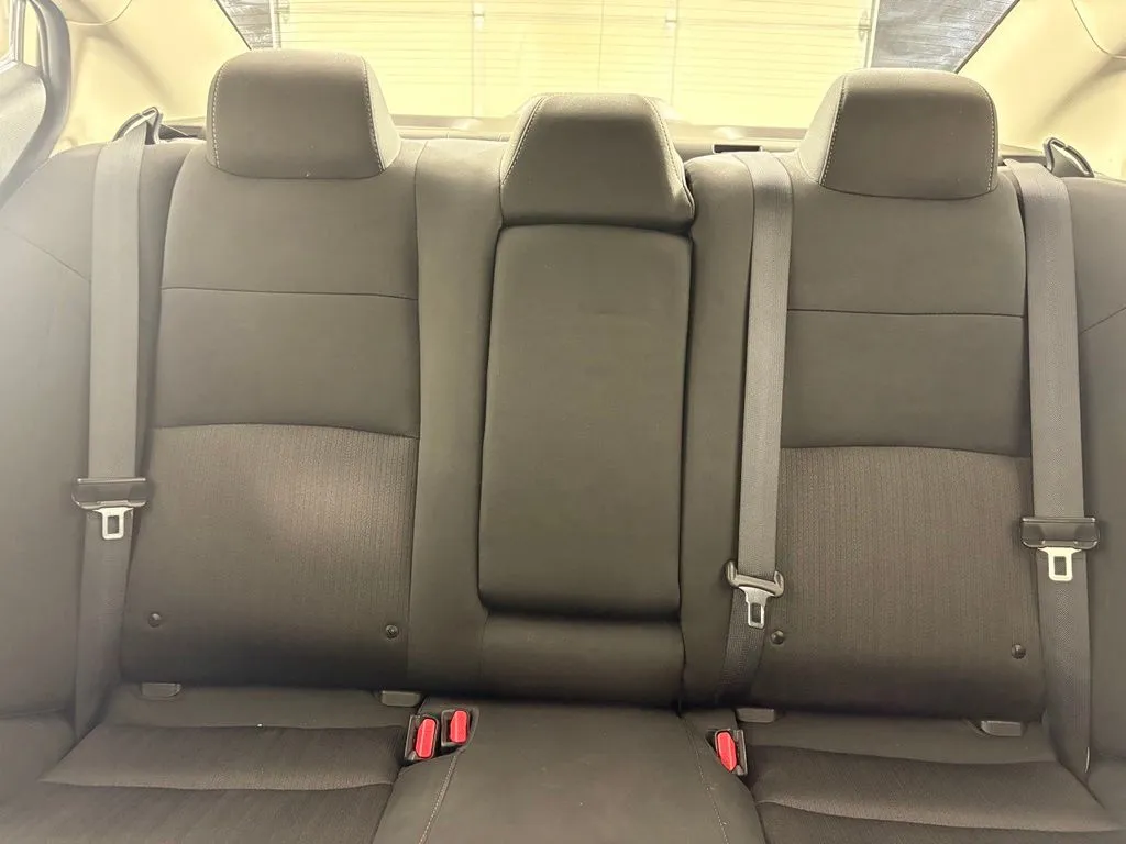 Nissan Altima photo 33
