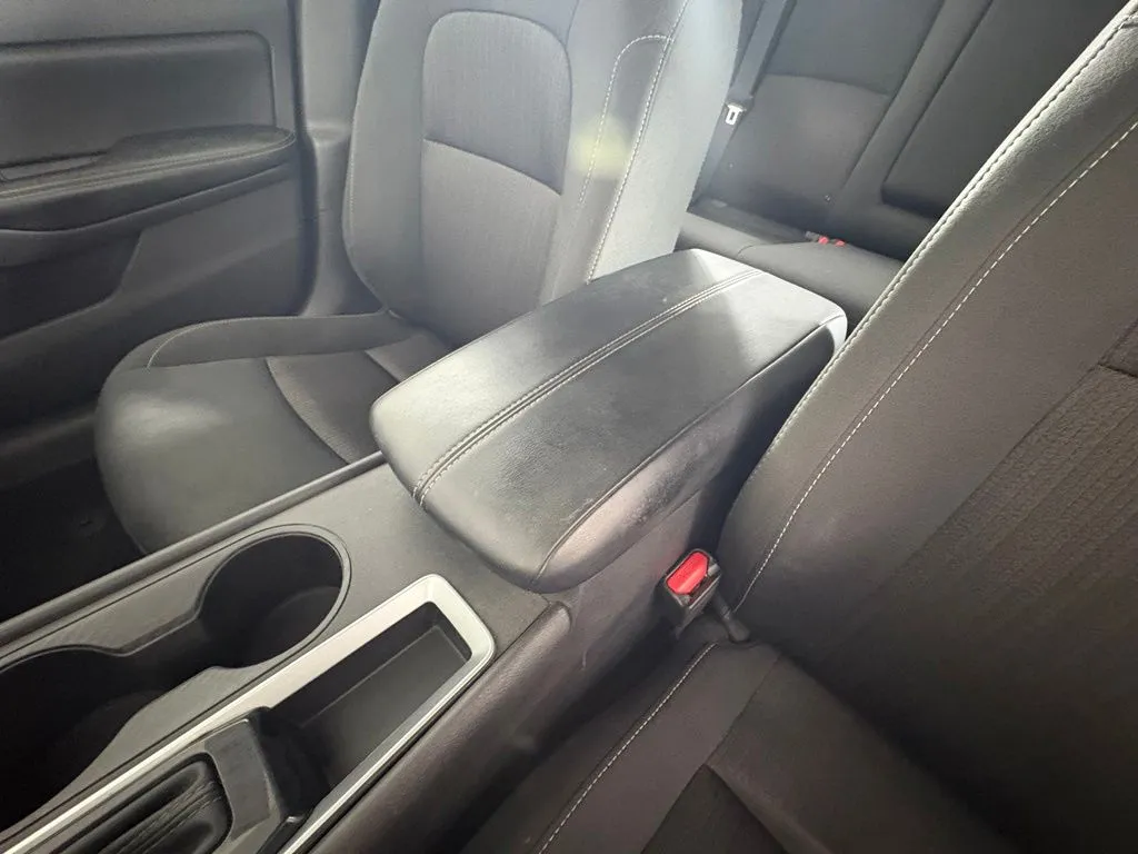 Nissan Altima photo 26