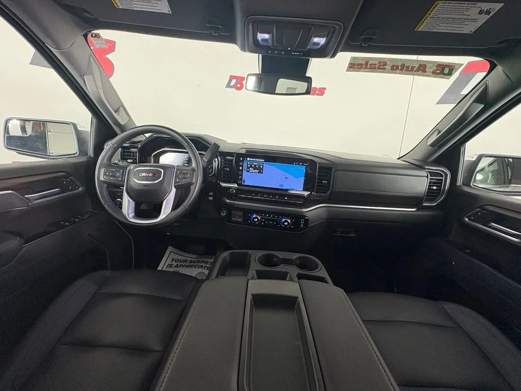 GMC Sierra photo 36