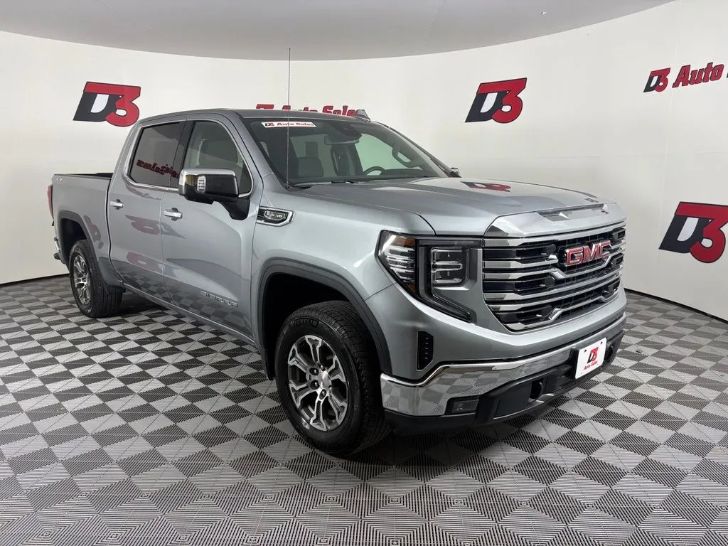GMC Sierra photo 8