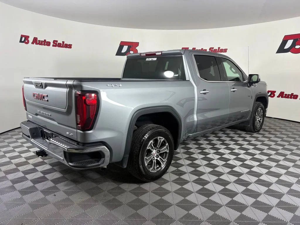 GMC Sierra photo 6