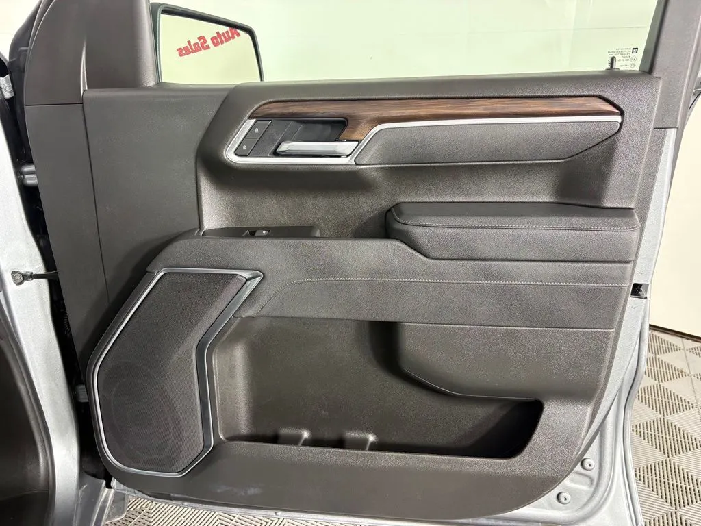 GMC Sierra photo 33