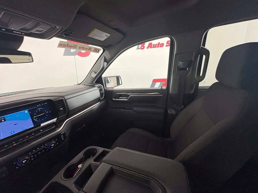 Chevrolet Silverado photo 26