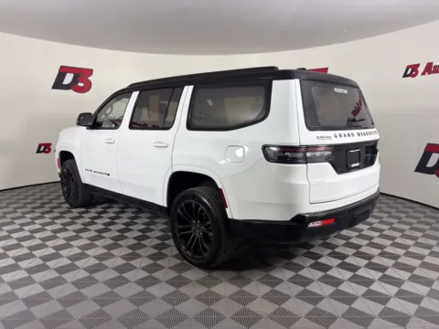 More photos of 2024 Jeep Grand Wagoneer Series II at D3 Auto Sales - Des Arc, AR, AR