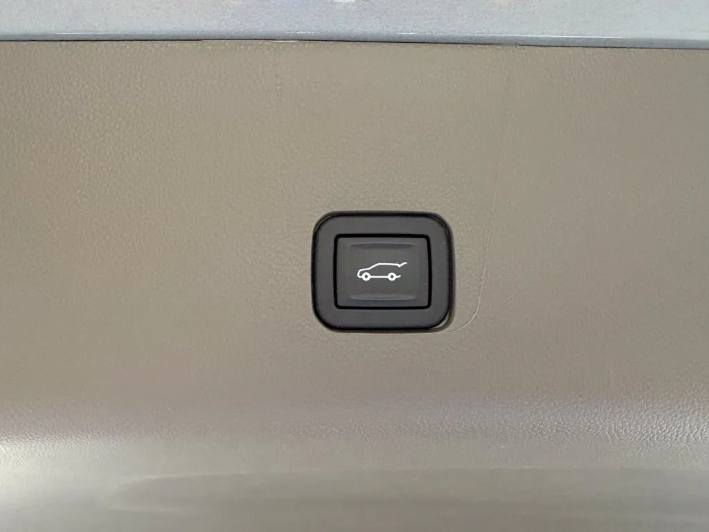 Chevrolet Traverse photo 54